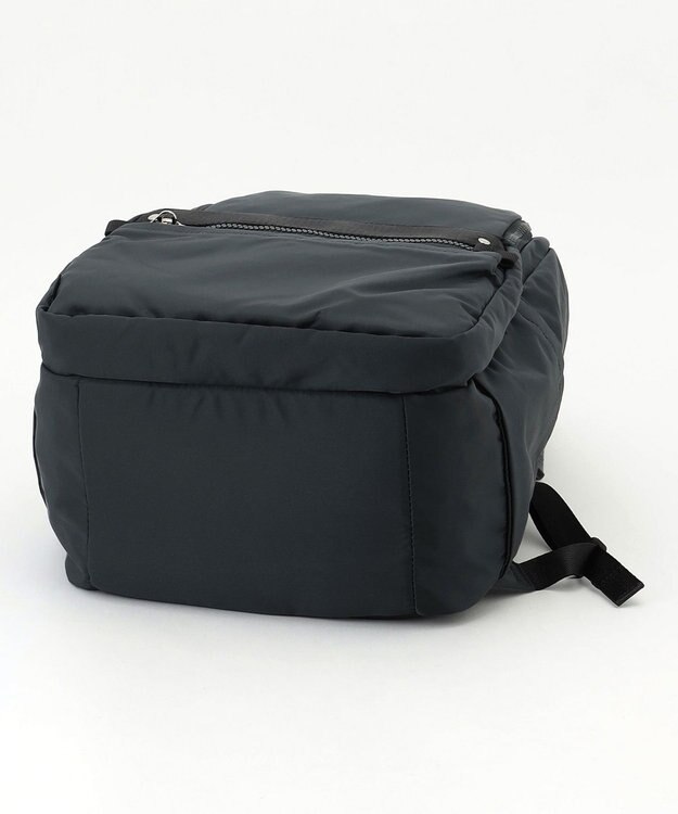 Y'SACCS テープデザイン　トラベルデイパック ダークグレー