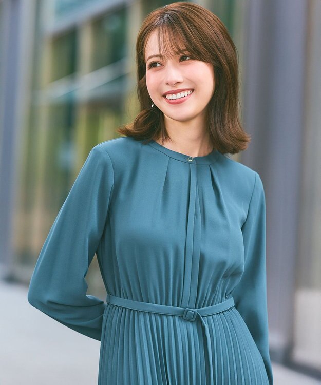 ANY SIS L 【洗える】ノーブルプリーツ ワンピース ピーコックグリーン