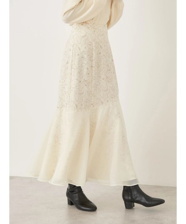earth music&ecology 切替フラワースカート Ivory