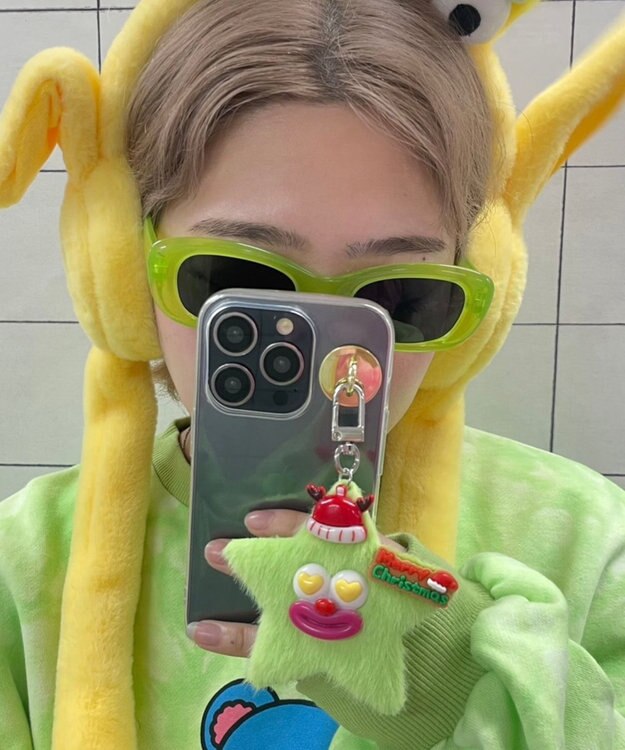 WEGO ミニメリクリお星さまモンスターぬいぐるみキーホルダー グリーン