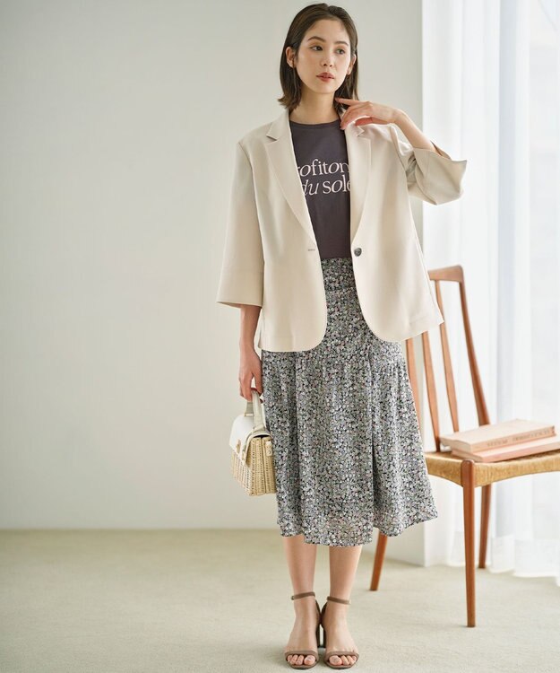 組曲 L ブルーデイジーロゴプリント Tシャツ チャコール×ピンク系