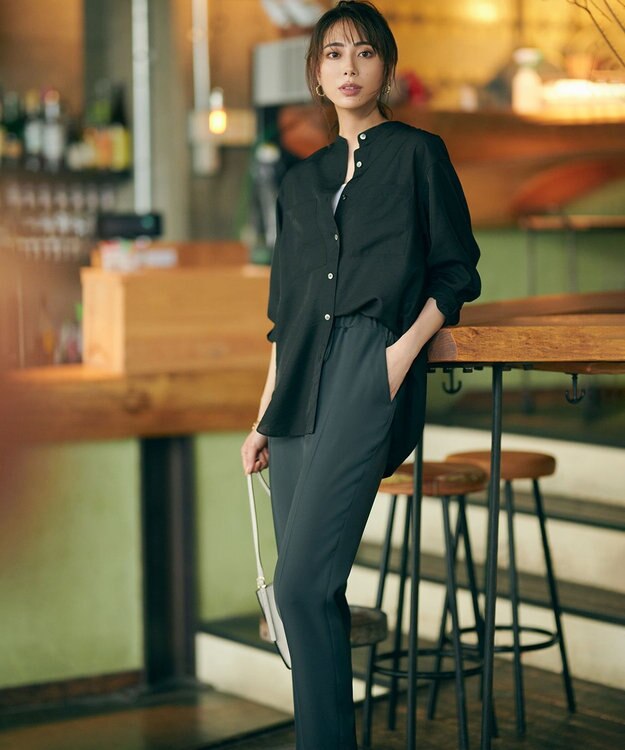 23区 S 【洗える】ドライダブルサテン ドロスト パンツ ダークグリーン系