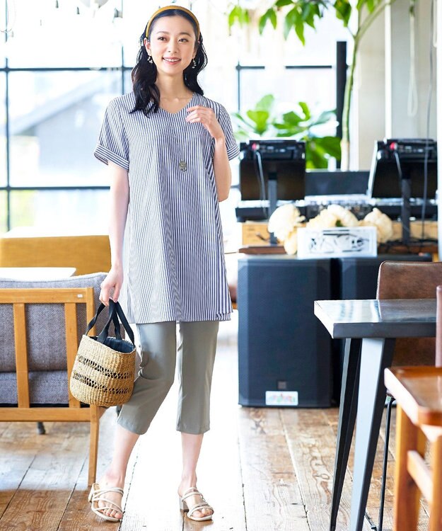 Tiaclasse 【洗える】体型カバーも叶うアシンメトリーストライプチュニックブラウス ネイビー