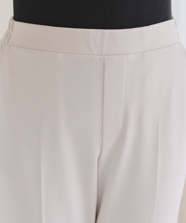 Tiaclasse L 【UVカット・吸水速乾】 “きれい見え” カットソーテーパードパンツ グレージュ