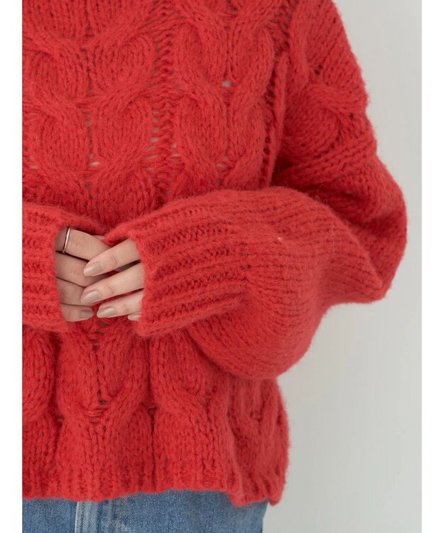earth music&ecology ローゲージ手編み風ケーブルプルオーバー Red