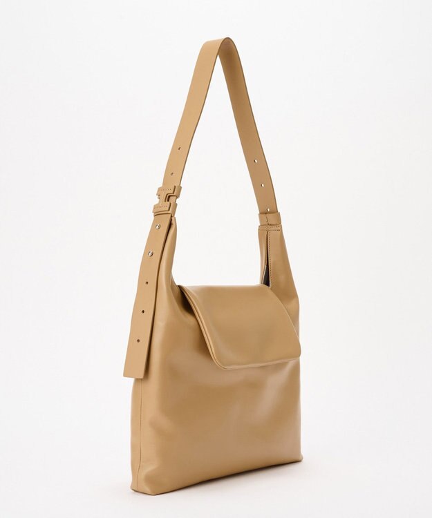 IACUCCI 【予約】サーリチェ M NAPPA キャメル