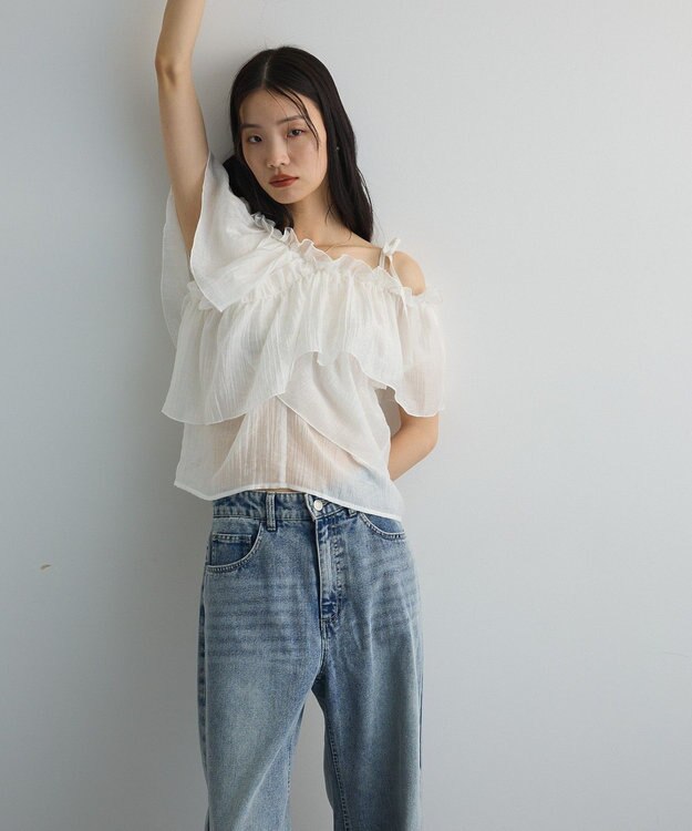 Green Parks マルチＷＡＹオフショルフリルブラウス Off White