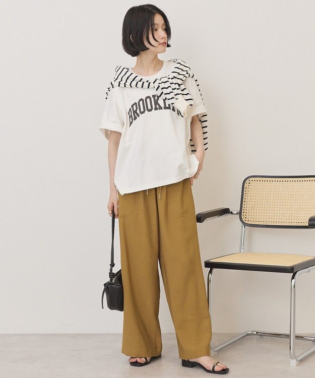 AMERICAN HOLIC BROOKLYN ロゴTシャツ Off White
