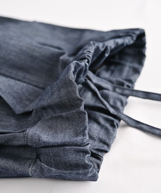 muuc 〈国産デニム〉〈吸水速乾・UVカット機能〉ウエストゴム有り デニム生地のイージーパンツ ブルーネイビー