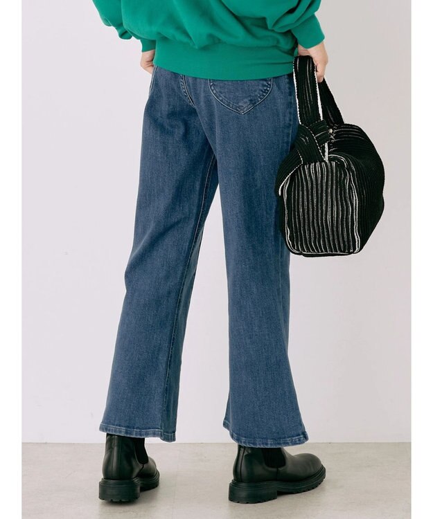 earth music&ecology Ｌｅｅ×ｅ．ｍ．ａ．ｅ．スリットフレアデニムパンツ Light Indigo