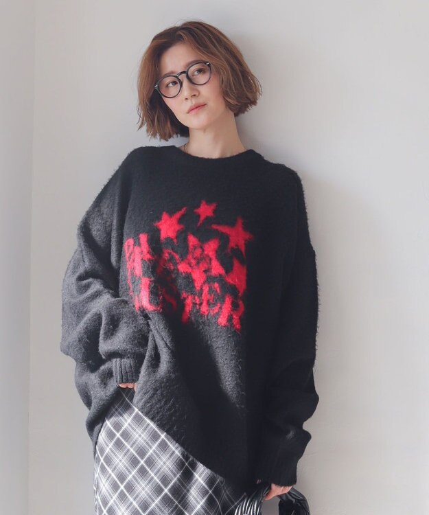 WEGO 【ユニセックス着用ITEM/MLサイズ展開/25年秋冬新作】ファジーグラフィックプルオーバー ブラック