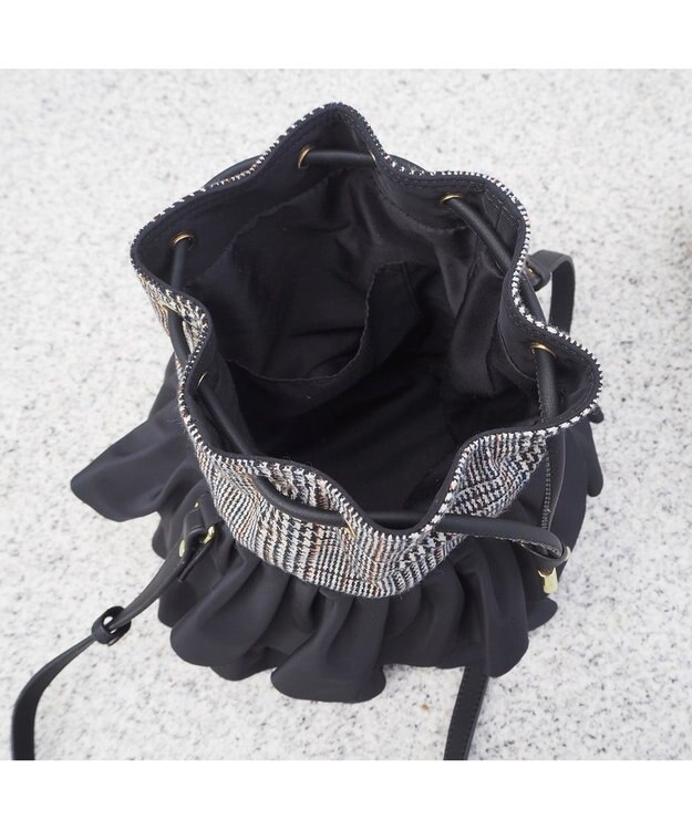 LA BAGAGERIE 【インスタグラマー chiyoさん×LA BAGAGERIE】フリルバケットバッグ グレー