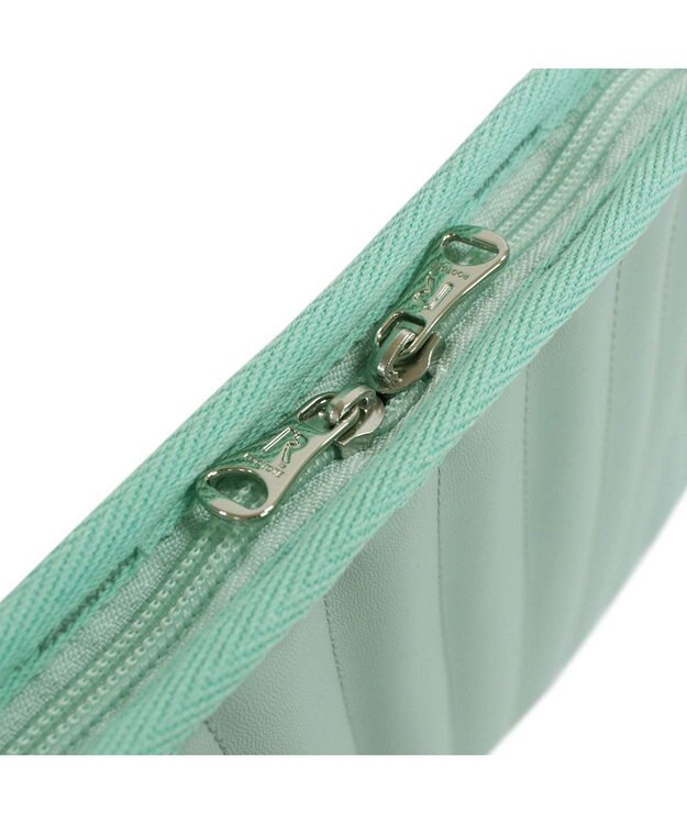 ROOTOTE 6797【PCケース：合皮】/ LT.ピモッテ.キルト-A 02：ミントブルー