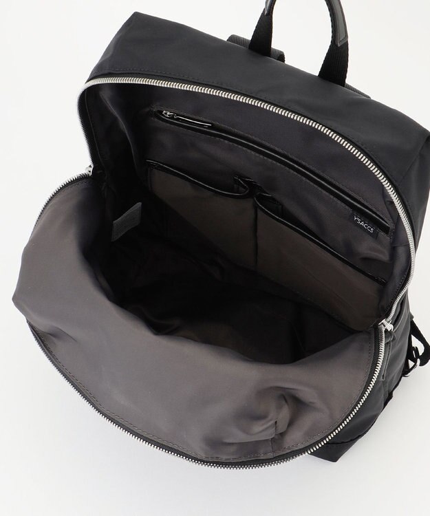 Y'SACCS ナイロン×リサイクルレザー　コンビマルチリュック ブラック