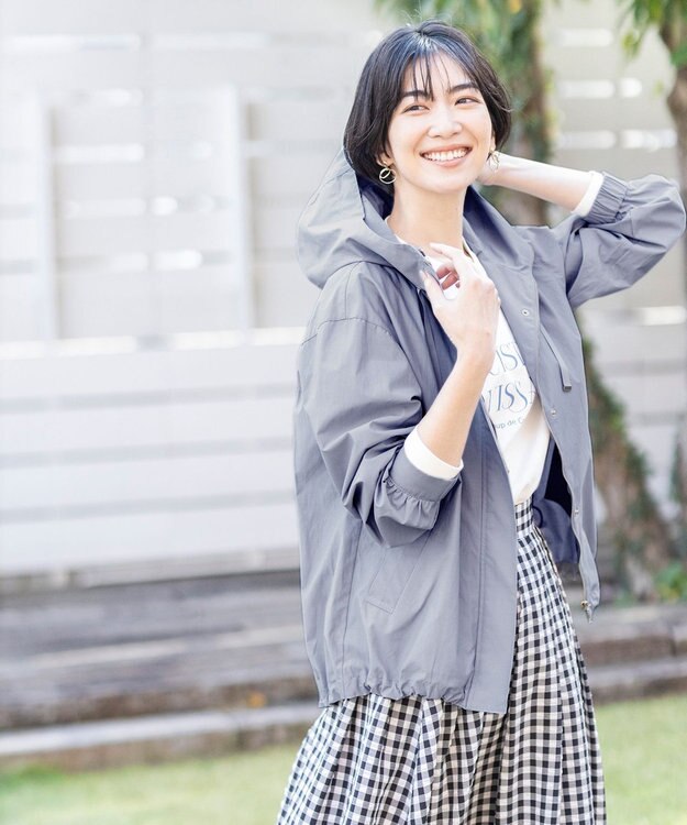 ANY L ロゴロングTシャツ オフ×ブルーロゴ