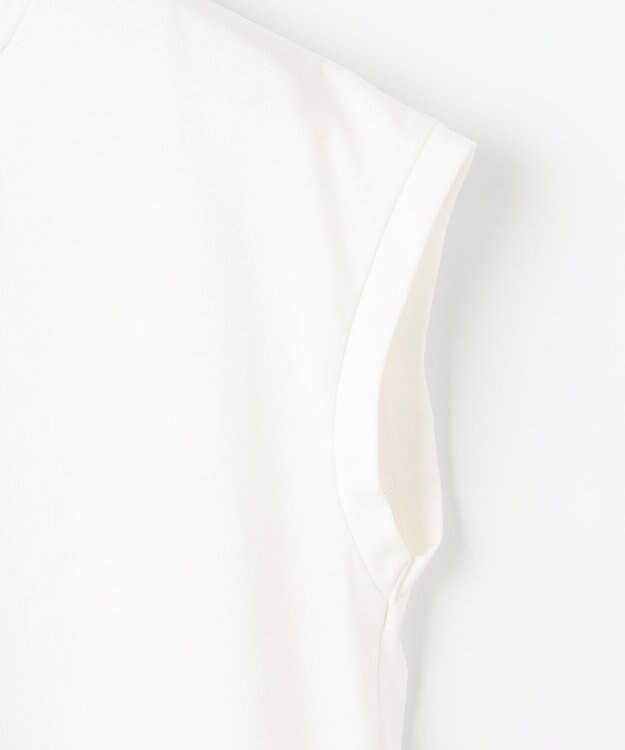 組曲 L フレンチスリーブカットソー アイボリー系