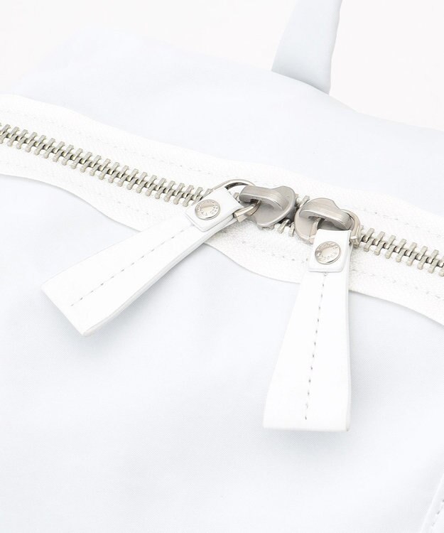 Y'SACCS 【Y'SACCS Gene Line】ヴァール バックパック ホワイト