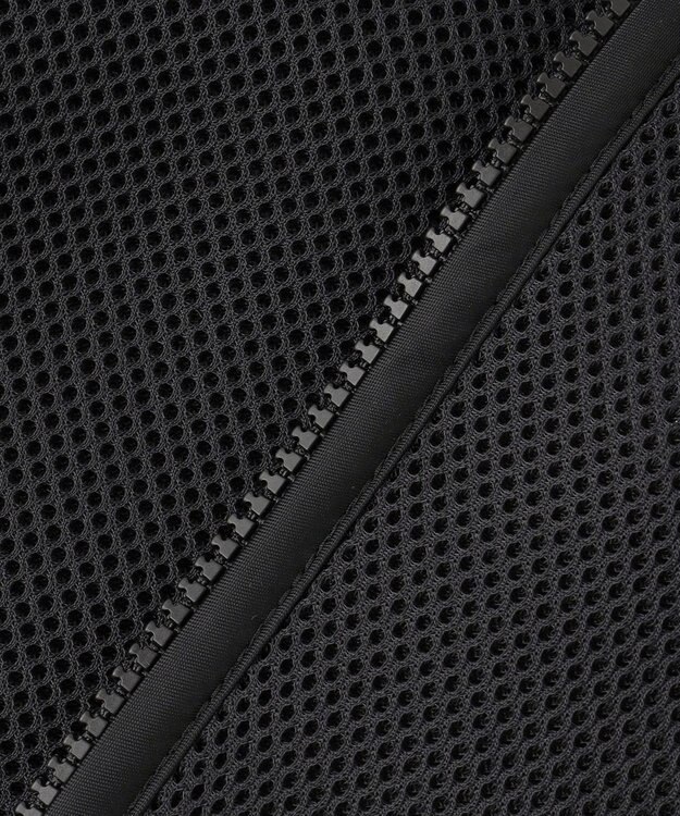 23区GOLF 【UNISEX】ペルチェベスト　モバイルバッテリーで操作する３つの冷却装置付き　夏のアウトドアにおすすめ ブラック系