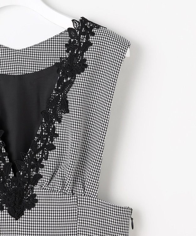 Feroux 美シルエットレース ジャンパースカート ホワイト系2