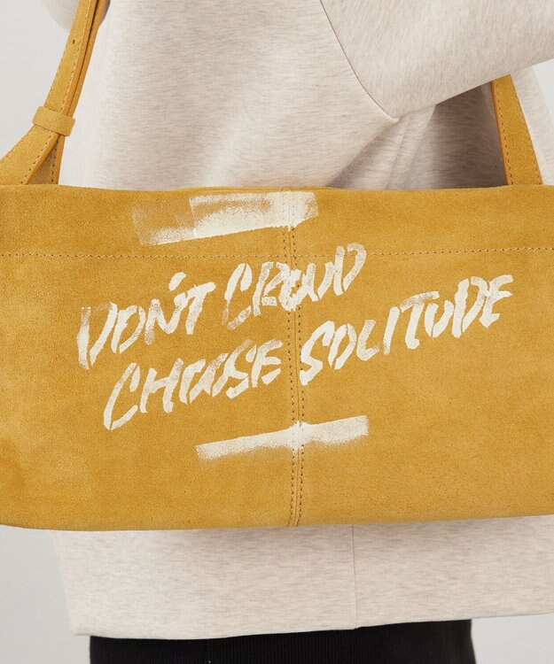 russet ステンシルデザインスエード横長ショルダーバッグ(CE-1640) Yellow