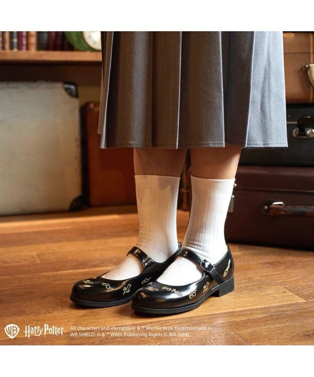 ing <ing>【ハリー・ポッターコラボレーション】刺繍モチーフメリージェーンパンプス ブラック