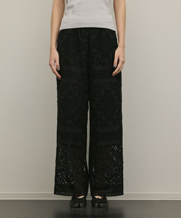 GRACE CONTINENTAL パネル刺繍パンツ ブラック