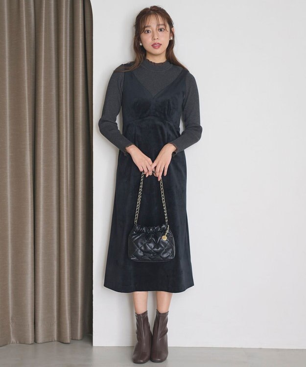 Feroux キルティング＆エコファー チェーンバッグ ブラック系