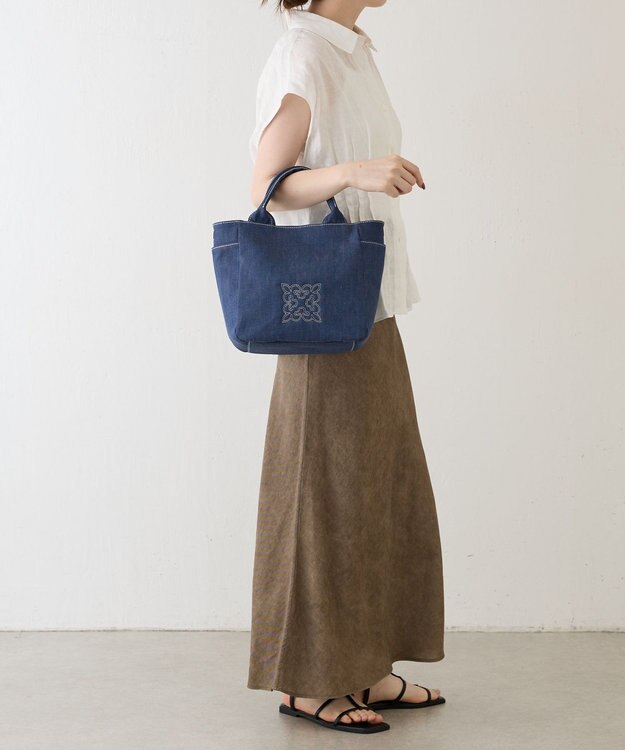 russet 【刺繍モノグラム】デニム2WAYトートバッグ(CE-1772) Indigo