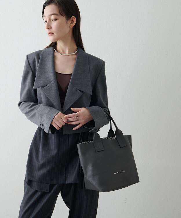 IACUCCI オペラ S CERVO/STAMPA INTERNA チャコールグレー