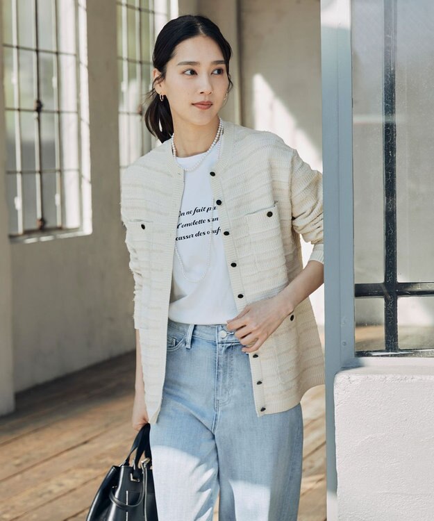 自由区 【洗える】長袖ロゴ Tシャツ アイボリー系