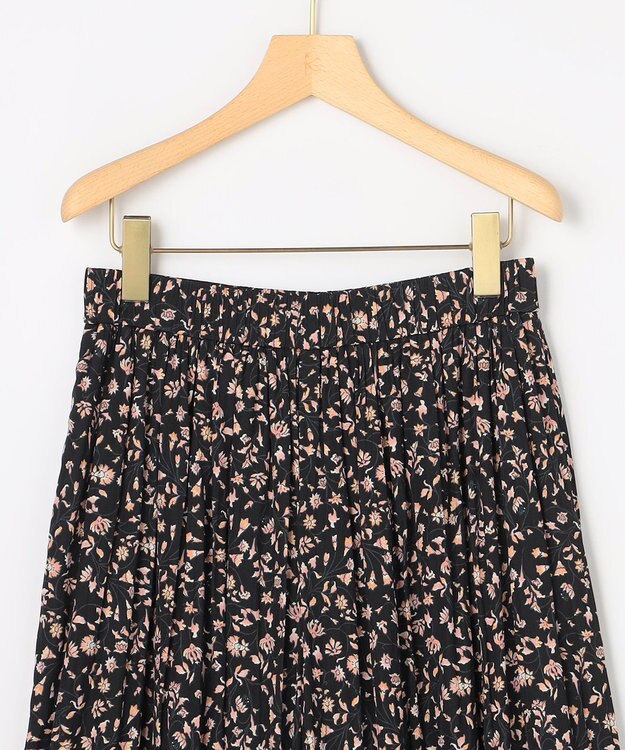 組曲 L ギャザーライトデシン パンツ ブラック×ピンクフラワー系