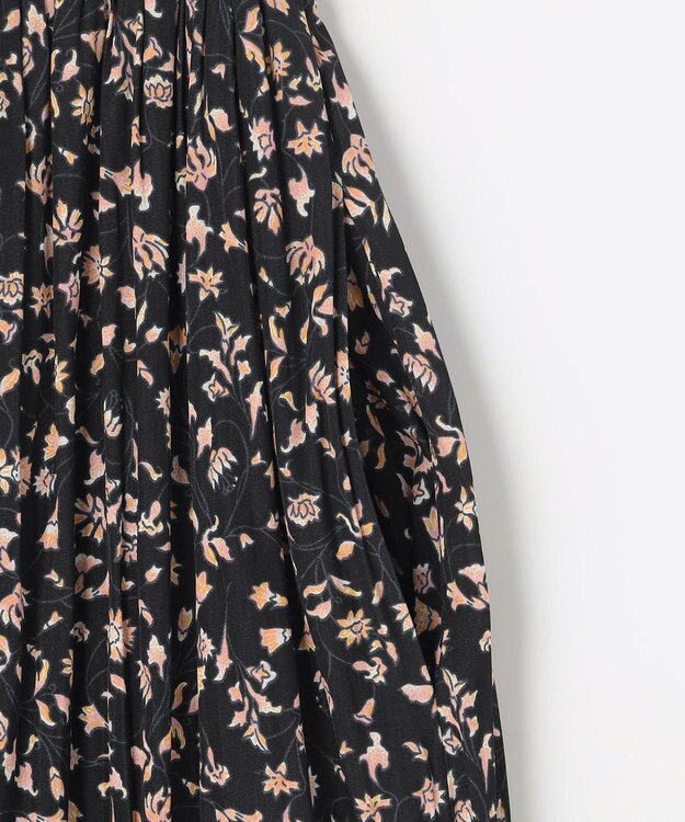 組曲 L ギャザーライトデシン パンツ ブラック×ピンクフラワー系