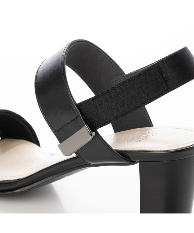 Riz raffinee <Riz raffinee>金具付きスクエアトゥサンダル ブラック