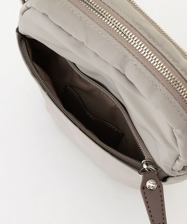 Y'SACCS ポリエステルツイル ポシェット グレージュ