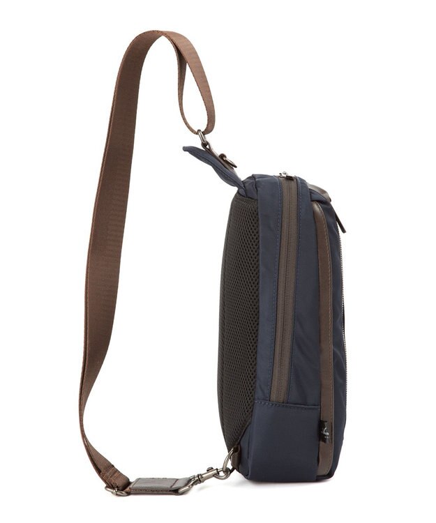 ACE BAGS & LUGGAGE Arcapel バネオ ボディバッグ 68831 アルカペル ネイビー
