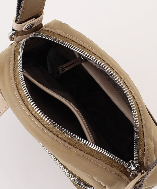 Y'SACCS ポリエステルツイル ポシェット ベージュ