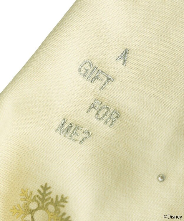 earth music&ecology 【予約】Disney/キラキラモチーフ刺繍オフショルスウェット アイボリー