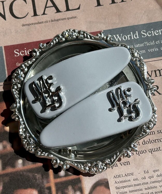 WEGO Lメタルロゴパテッドバレッタ サックス