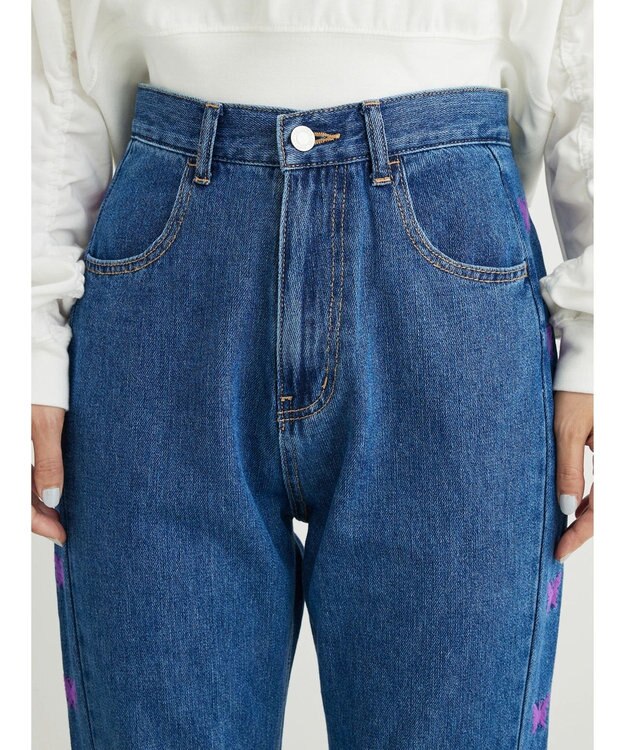 Green Parks ・Ｄｏｕｂｌｅ　Ｆｌａｇｓ　チョウチョ刺繍フレアデニム Light Indigo