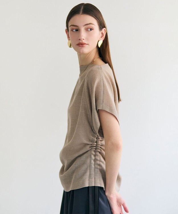 BEIGE， LIATRIS / ドロスト ドルマンブラウス Flax