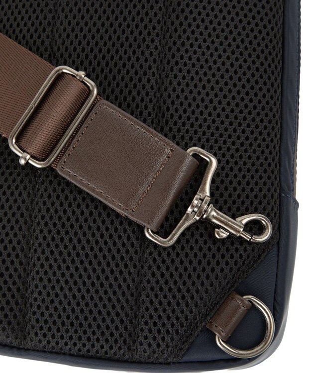 ACE BAGS & LUGGAGE Arcapel バネオ ボディバッグ 68831 アルカペル ネイビー