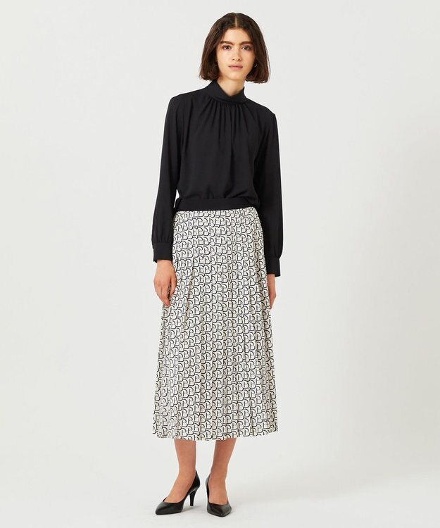 BEIGE， MONT THABOR / ロゴスカート Ecru×Black