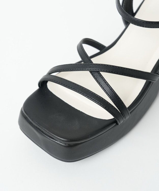 WEGO バルキーヒール細ストラップサンダル ブラック