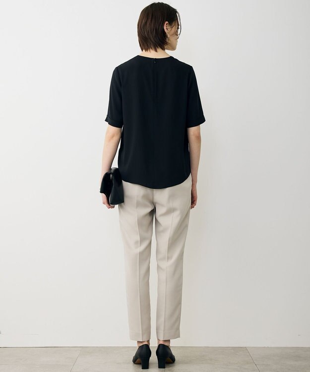 ICB 【先行予約】BackSatinAmunzen 5分袖Vネック配色ブラウス ブラック