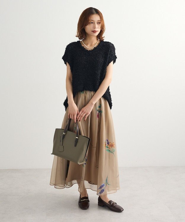 Green Parks ・ＳＵＧＡＲ　ＳＰＯＯＮ　フラワーｐｔシアーフレアスカート Gray Beige