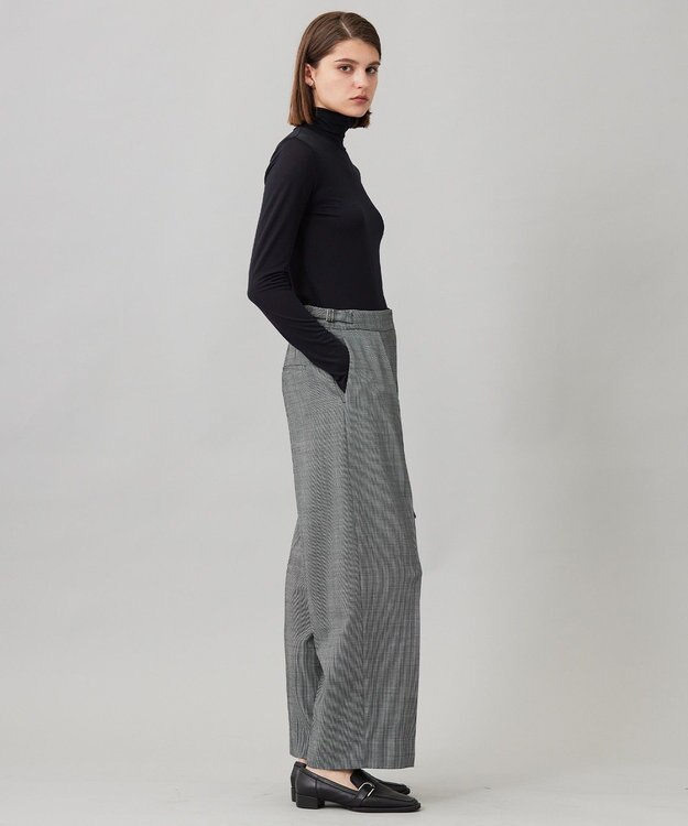 ICB 【洗える】 パウダリーチュール ハイネックトップス ブラック系