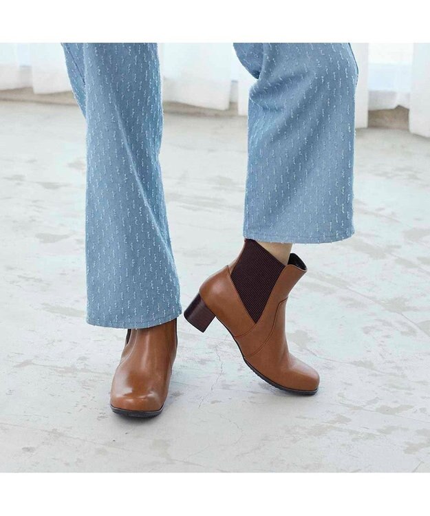 ing 【WEB限定】サイドゴアショートブーツ ブラウン