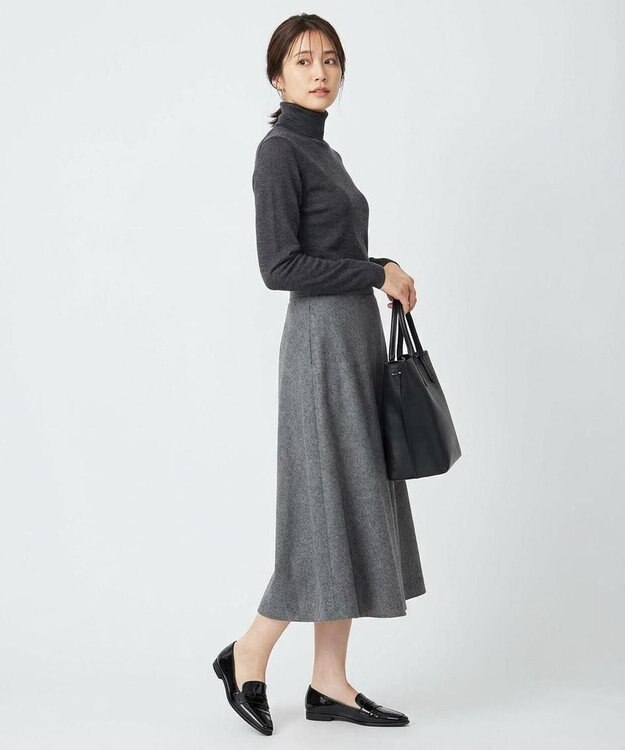 APOM 日本製 晴雨兼用スクエアトゥコインローファー15＜CRAHUG限定＞ ブラックエナメル