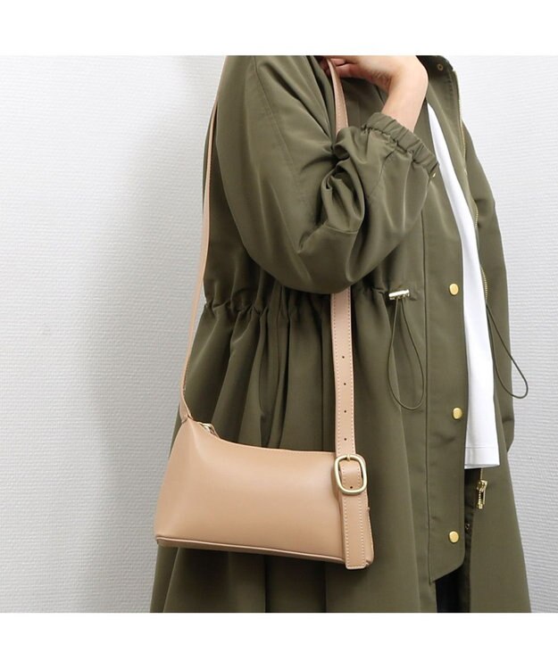 UNBILLION カシュカシュ cachecache / アシンメトリーバックルショルダー ベージュ