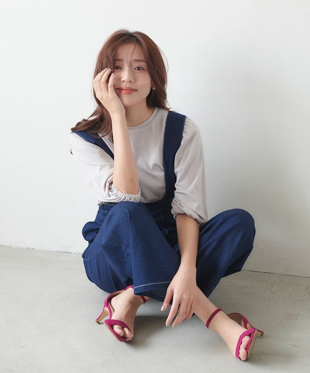 Feroux 【UVケア】バックリボンボリュームスリーブ Tシャツ グレージュ系